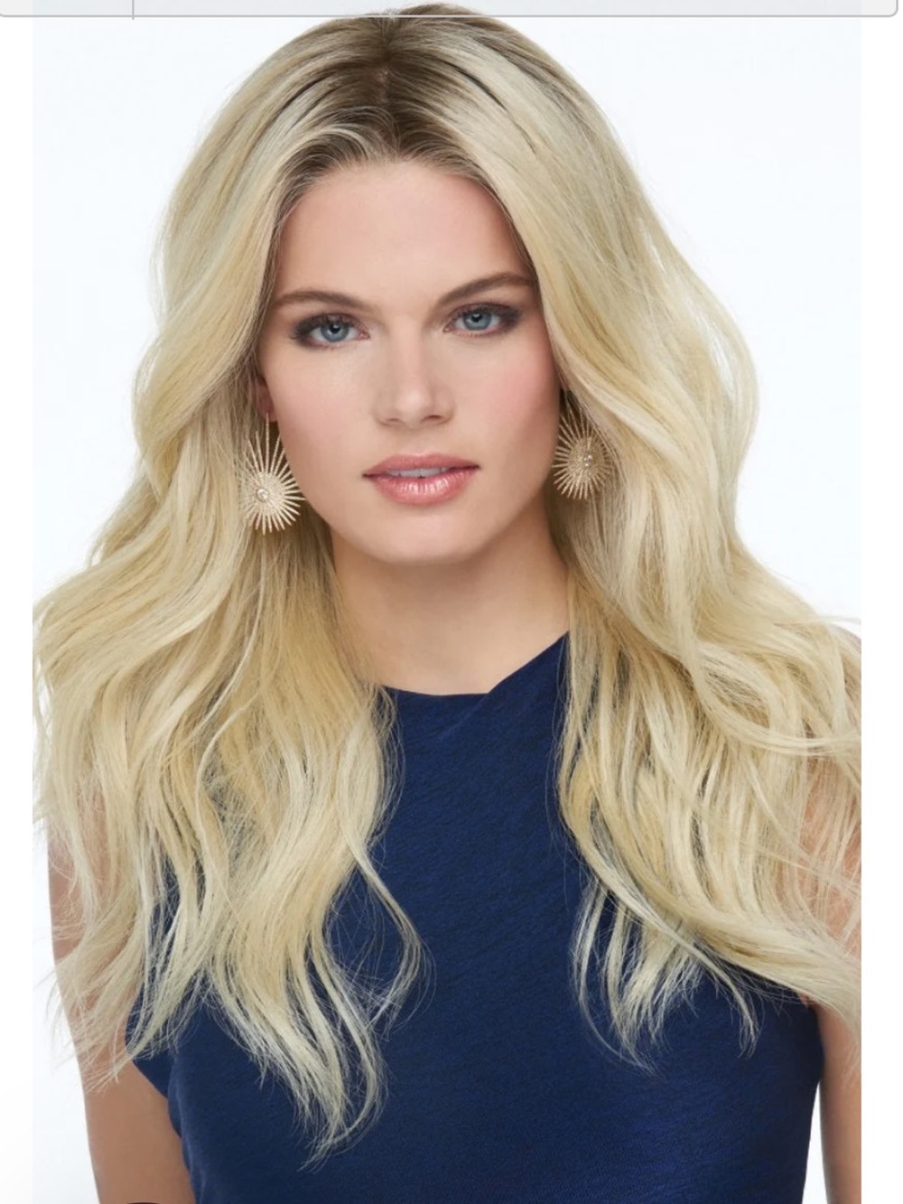 Raquel Welch Wig / Statement Style/ 100% Hand Tied Cap / Petite